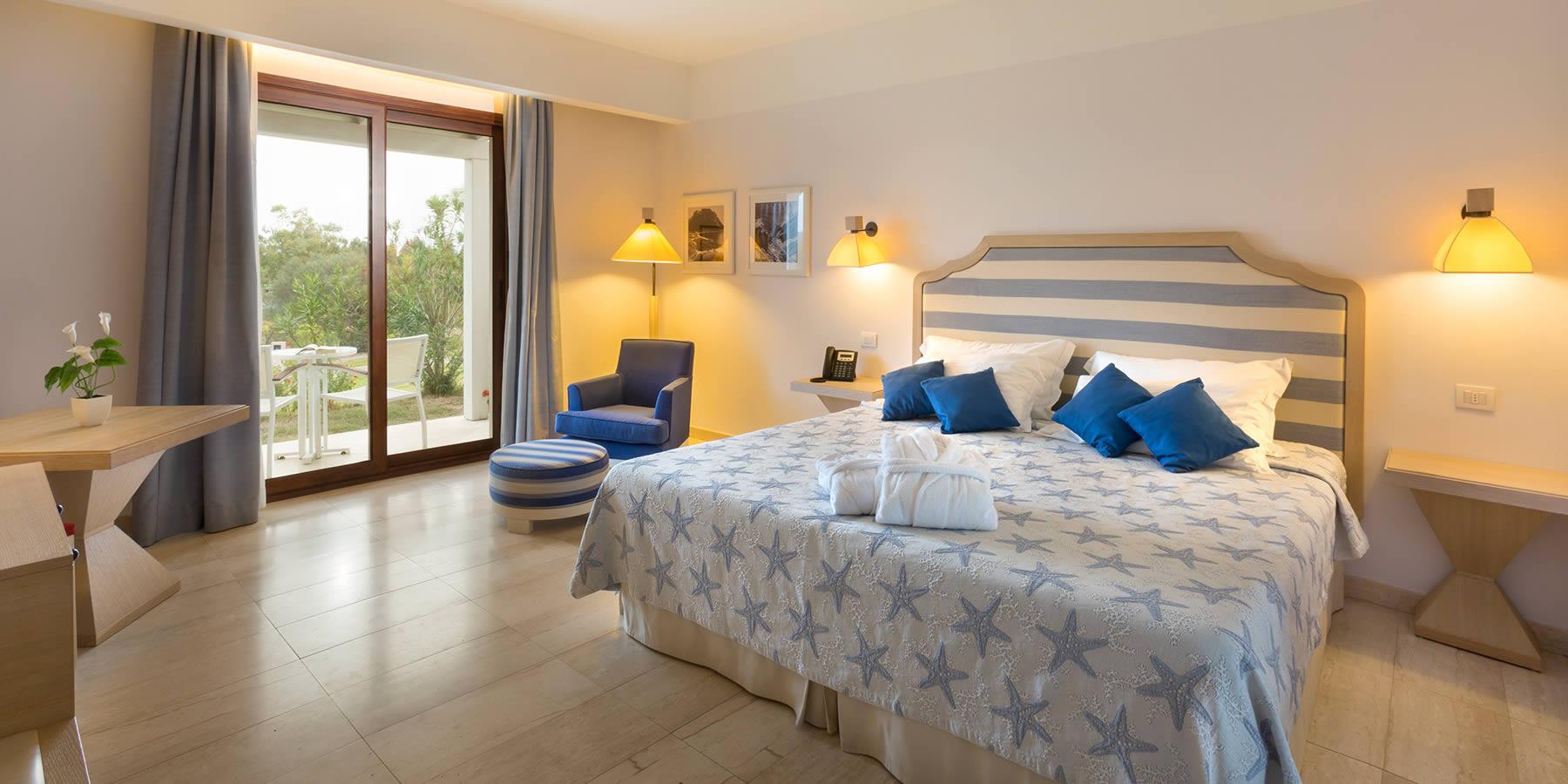 Grande Baia Resort & Spa San Teodoro  Exterior foto