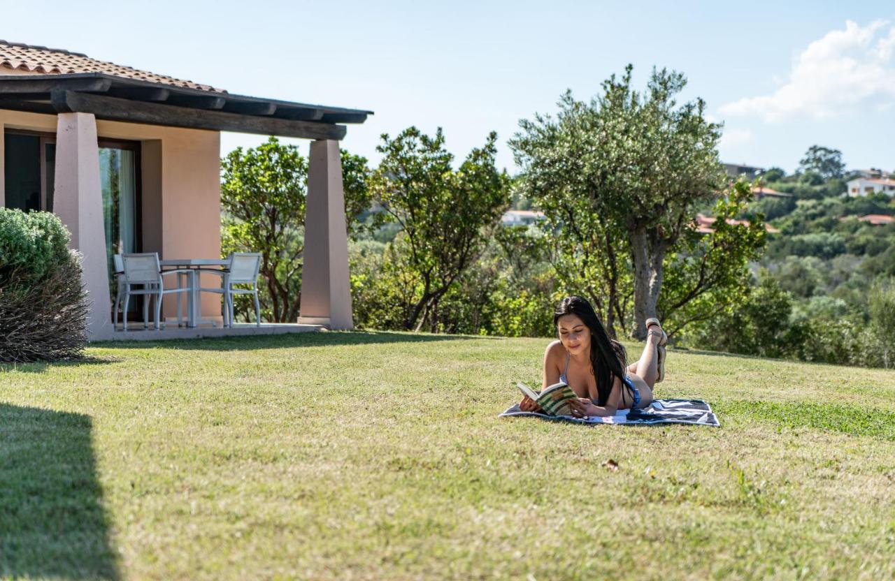 Grande Baia Resort & Spa San Teodoro  Exterior foto